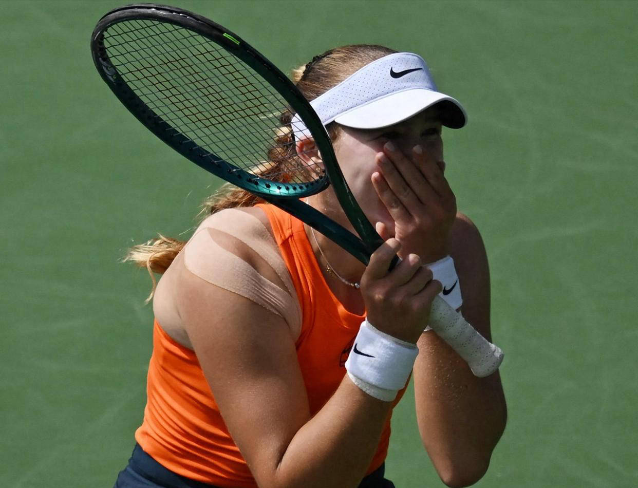 爱游戏体育下载莎拉波娃连续二十场比赛得分超过出色防守，MAD不断突破！的简单介绍